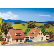 232226 - Single-family houses 2 pieces